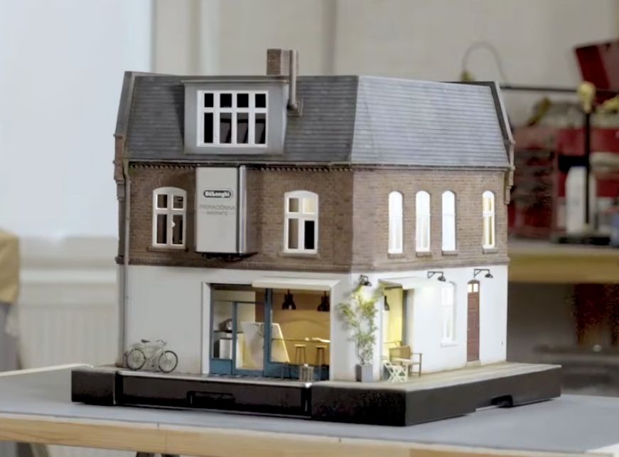 DeLonghi Tiny Coffee Shops — Look For Immensity Human Scale reference — Go Nature Shopping