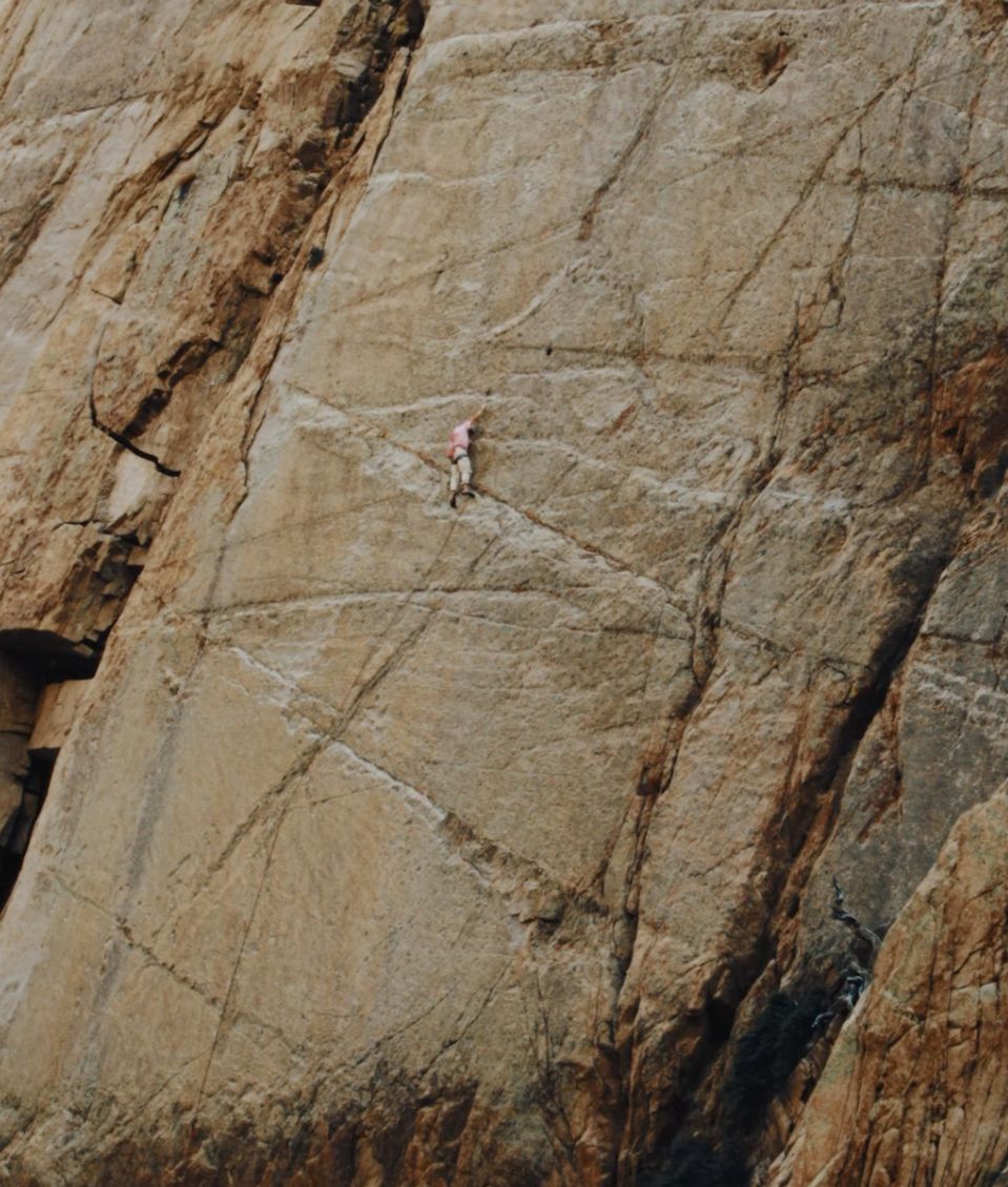 Fotografia Diseno — Look For Immensity Human Scale reference — Go Nature Shopping
